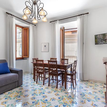 Comfy Apt 4 Sleeps Right In The Centre Sorrento Buitenkant foto