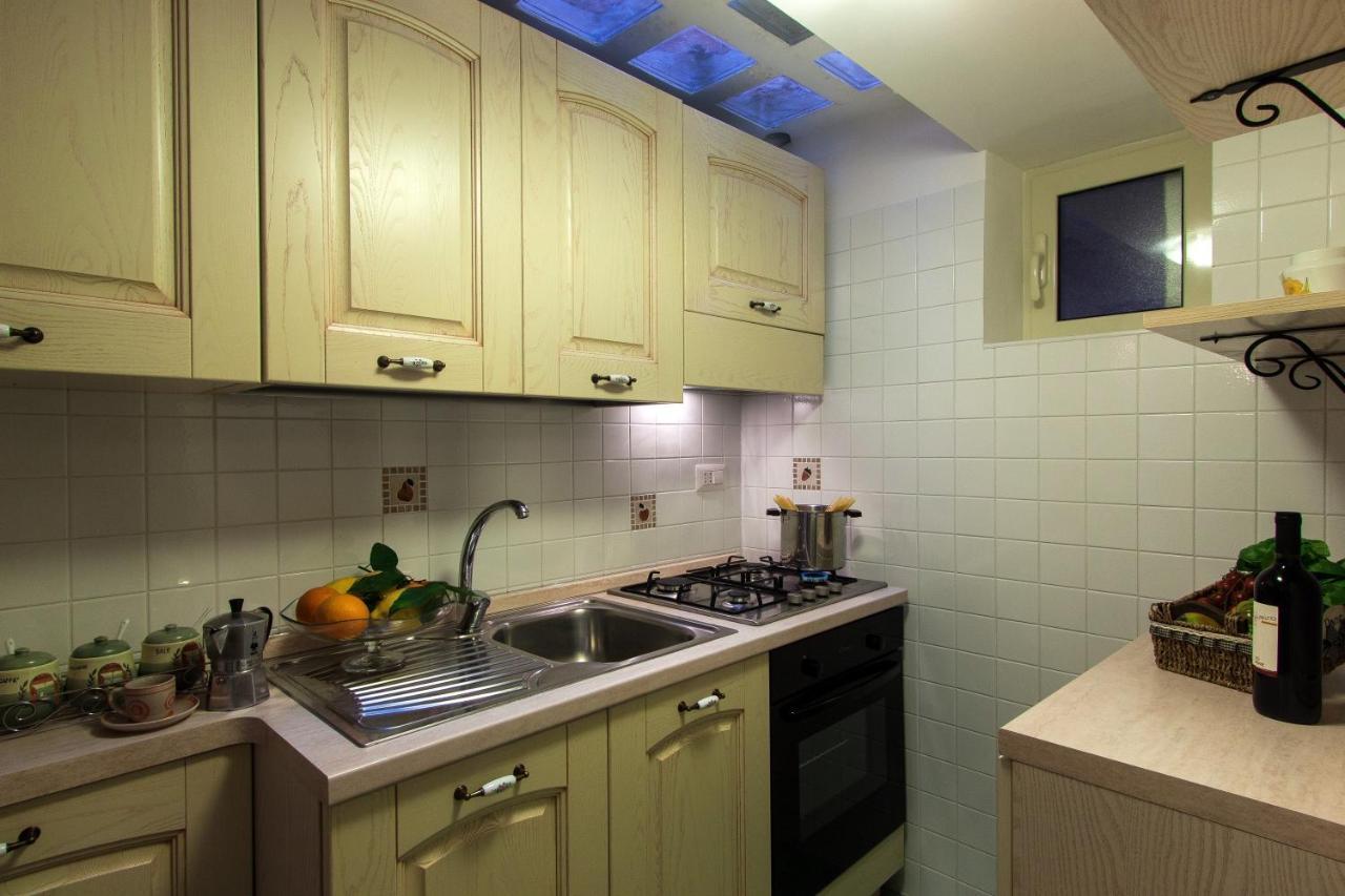 Comfy Apt 4 Sleeps Right In The Centre Sorrento Buitenkant foto